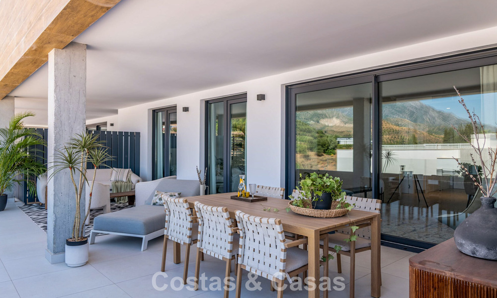 Nouveaux appartements modernes dans une station balnéaire 5 étoiles à vendre à Marbella avec une vue imprenable sur la mer 802783