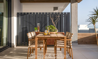 Nouveaux appartements modernes dans une station balnéaire 5 étoiles à vendre à Marbella avec une vue imprenable sur la mer 802784 