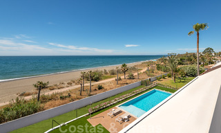 Villa de luxe unique en front de mer à vendre, New Golden Mile, Marbella - Estepona. Prix réduit! 34256 