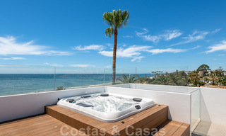 Villa de luxe unique en front de mer à vendre, New Golden Mile, Marbella - Estepona. Prix réduit! 34262 