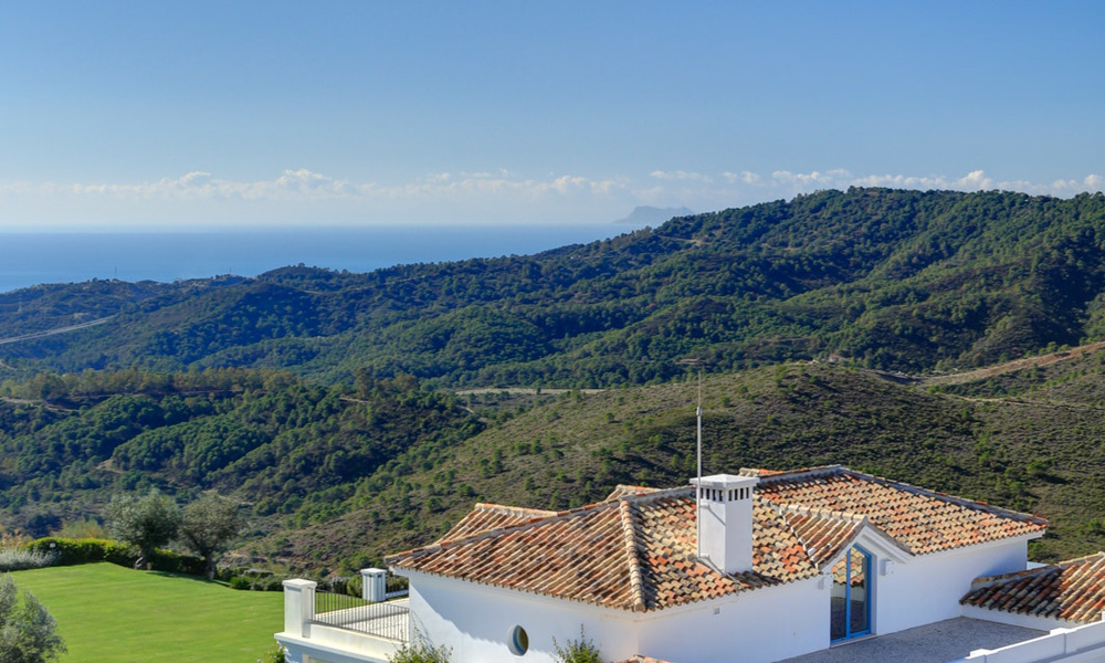 Majestueuse villa de luxe dans un cadre rural à vendre, avec vue imprenable sur la mer et la montagne, Benahavis, Marbella 6329