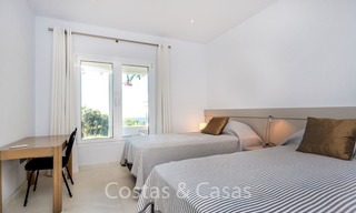 Elégante villa rénovée de style andalou à vendre, avec vue panoramique sur la mer, Marbella Est - Marbella 6358 