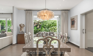 Magnifique villa rénovée à vendre au cœur de la Vallée du Golf de Nueva Andalucía, Marbella 26633 