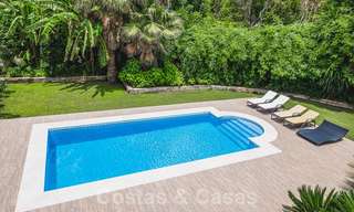 Magnifique villa rénovée à vendre au cœur de la Vallée du Golf de Nueva Andalucía, Marbella 26639 