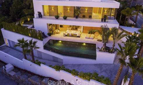 Superbe villa neuve de luxe, style contemporaine dans un golf haut de gamme à vendre, Benahavis - Marbella 19576