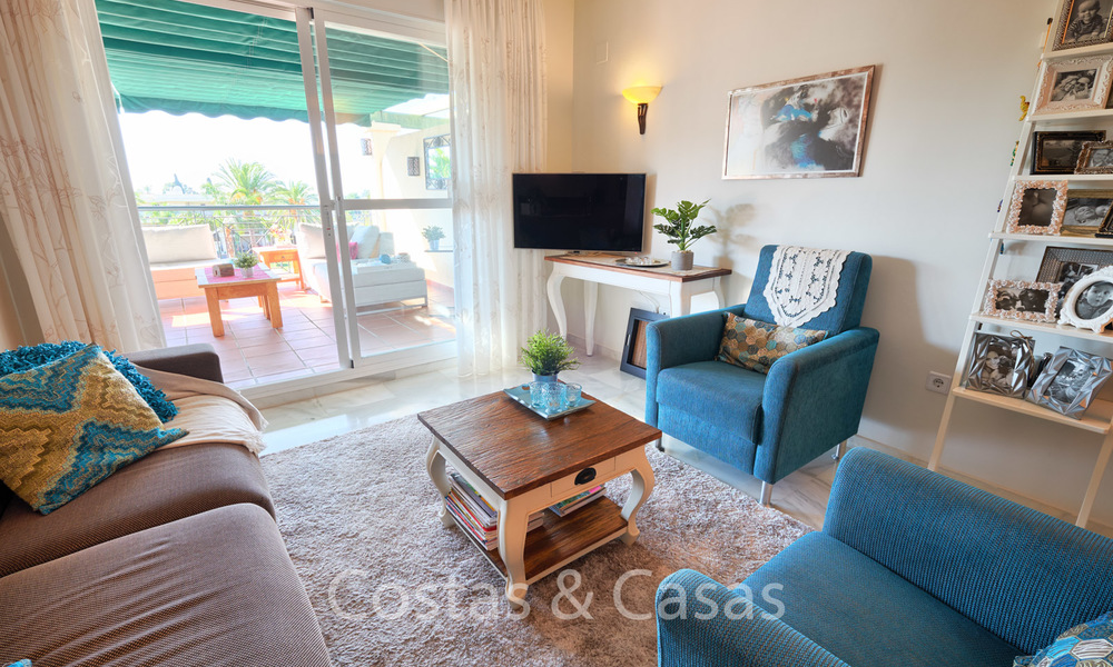 Superbe penthouse à vendre, à distance de marche de la plage et de Puerto Banus, Nueva Andalucia - Marbella 6596