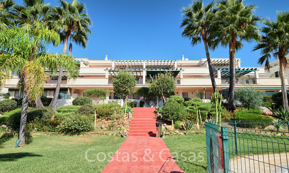 Superbe penthouse à vendre, à distance de marche de la plage et de Puerto Banus, Nueva Andalucia - Marbella 6622