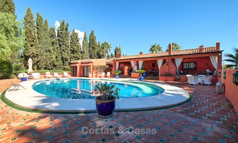 Villa spacieuse, située à quelques pas de la plage et de Puerto Banus - Golden Mile, Marbella 6694