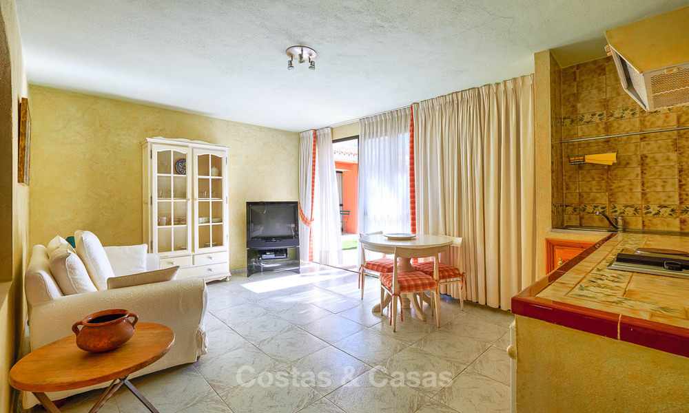 Villa spacieuse, située à quelques pas de la plage et de Puerto Banus - Golden Mile, Marbella 6727