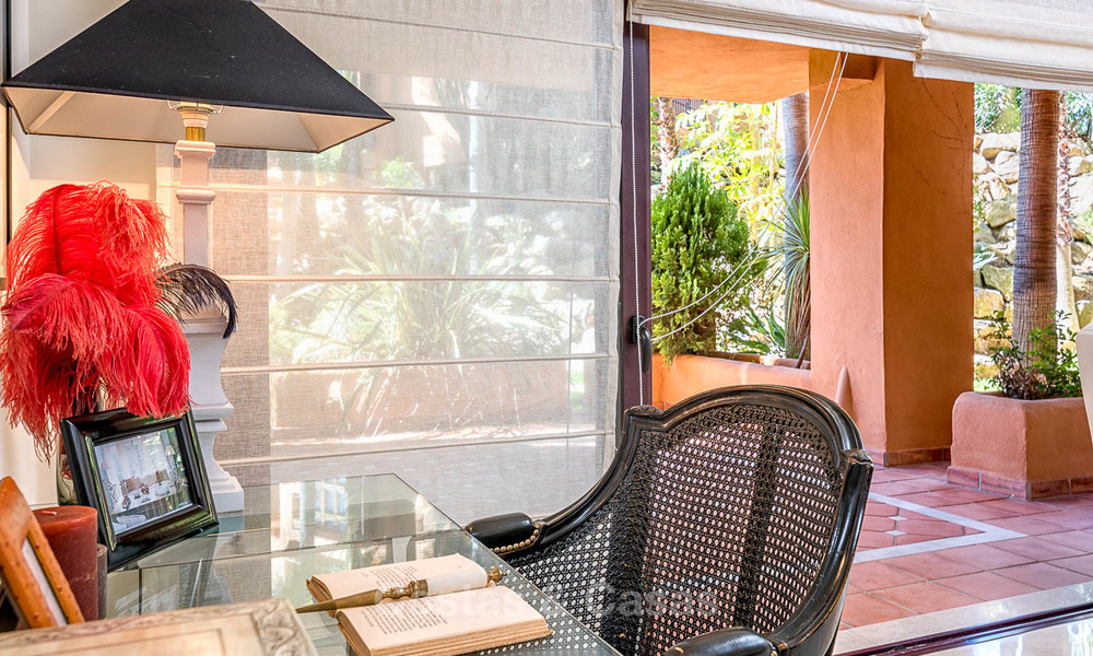 Appartement de luxe élégant et bien situé dans une urbanisation exquise - Nueva Andalucia, Marbella 6775