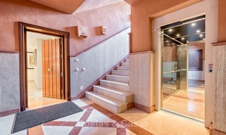 Appartement de luxe élégant et bien situé dans une urbanisation exquise - Nueva Andalucia, Marbella 6791 