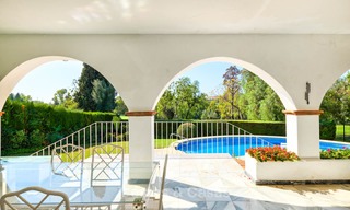 Villa de style andalou, situé sur un Golf, à vendre à Marbella 6835 