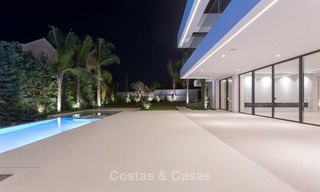 Majestueuse villa moderne donnant sur un Golf, avec vue mer panoramique à vendre, Benahavis Marbella 6865 