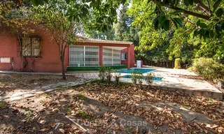 Villa à rénover sur un grand terrain à vendre dans un endroit spectaculaire - Golden Mile, Marbella 6986 