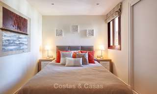 Très bel appartement de luxe en front de mer avec une vue mer fantastique à vendre - New Golden Mile, Marbella 7021 