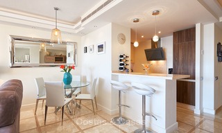 Très bel appartement de luxe en front de mer avec une vue mer fantastique à vendre - New Golden Mile, Marbella 7031 