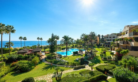 Très bel appartement de luxe en front de mer avec une vue mer fantastique à vendre - New Golden Mile, Marbella 7049