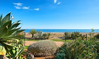 Très bel appartement de luxe en front de mer avec une vue mer fantastique à vendre - New Golden Mile, Marbella 7057 