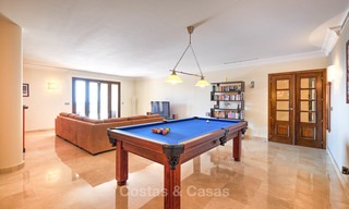 Villa charmante et spacieuse de style classique avec vue mer à vendre, Benahavis - Marbella 7101 