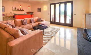 Villa charmante et spacieuse de style classique avec vue mer à vendre, Benahavis - Marbella 7102 