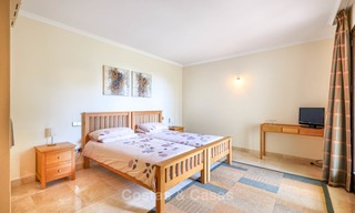 Villa charmante et spacieuse de style classique avec vue mer à vendre, Benahavis - Marbella 7104 