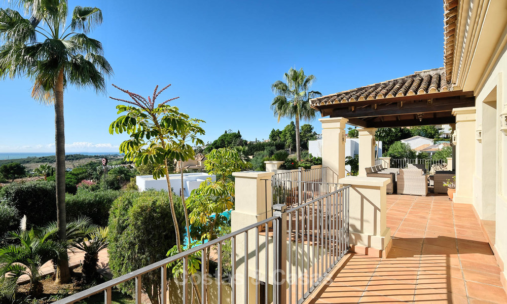 Villa charmante et spacieuse de style classique avec vue mer à vendre, Benahavis - Marbella 7114