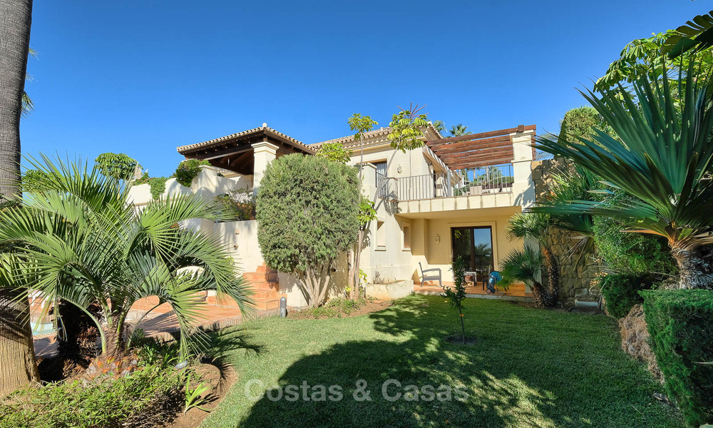 Villa charmante et spacieuse de style classique avec vue mer à vendre, Benahavis - Marbella 7118