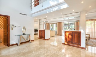 Spacieuse villa neuve de haute qualité à vendre, prête à emménager, Marbella Est, Marbella 7182 