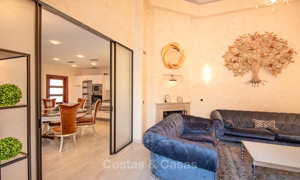 Magnifique et luxueuse maison de ville à deux pas de la mer à vendre à Puerto Banus, Marbella 7214