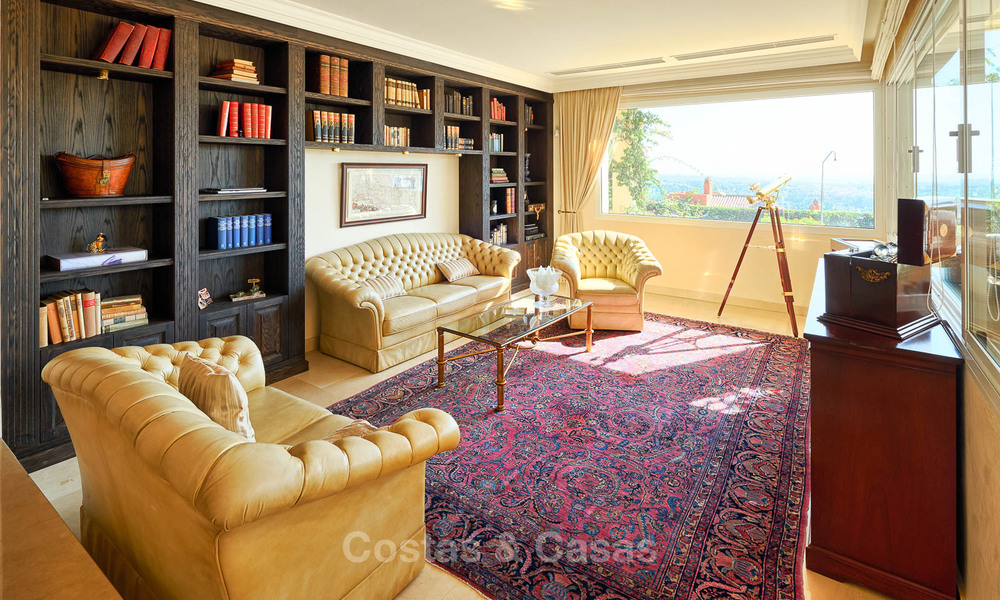 Magnifique villa de luxe de style rustique avec vue imprenable sur la mer et les montagnes - Golf Valley, Nueva Andalucia, Marbella 7250