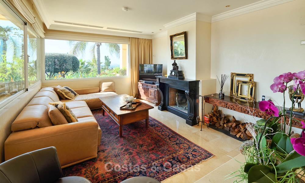Magnifique villa de luxe de style rustique avec vue imprenable sur la mer et les montagnes - Golf Valley, Nueva Andalucia, Marbella 7252