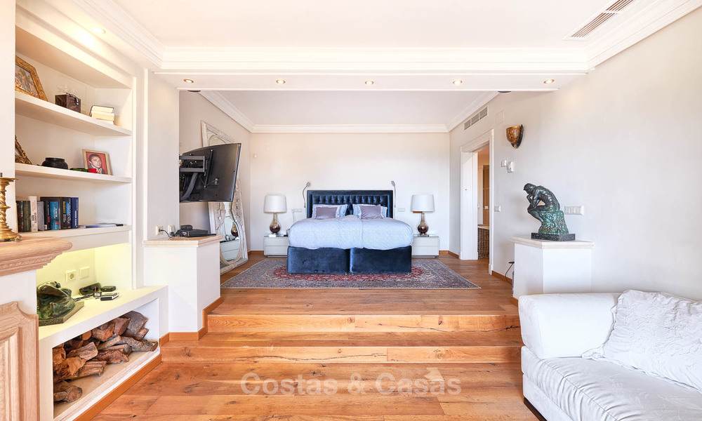 Magnifique villa de luxe de style rustique avec vue imprenable sur la mer et les montagnes - Golf Valley, Nueva Andalucia, Marbella 7257