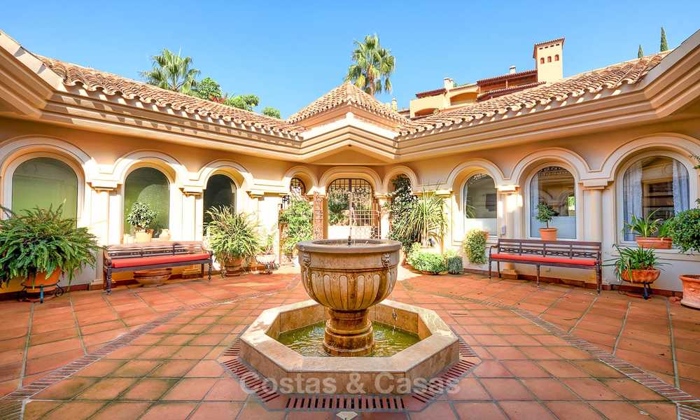 Magnifique villa de luxe de style rustique avec vue imprenable sur la mer et les montagnes - Golf Valley, Nueva Andalucia, Marbella 7265