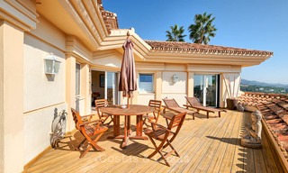 Magnifique villa de luxe de style rustique avec vue imprenable sur la mer et les montagnes - Golf Valley, Nueva Andalucia, Marbella 7277 