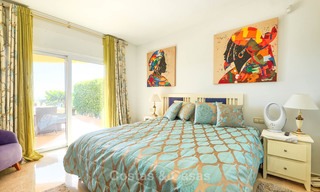 Spacieux appartement de luxe au rez-de-chaussée avec vue sur mer à vendre - Elviria, Marbella Est 7539 