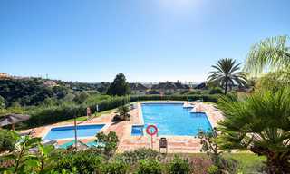 Spacieux appartement de luxe au rez-de-chaussée avec vue sur mer à vendre - Elviria, Marbella Est 7551 