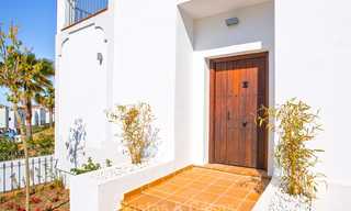 A vendre, élégantes villas neuves, clé en main, avec vue sur mer, première ligne de golf, New Golden Mile, Marbella - Estepona 7555 