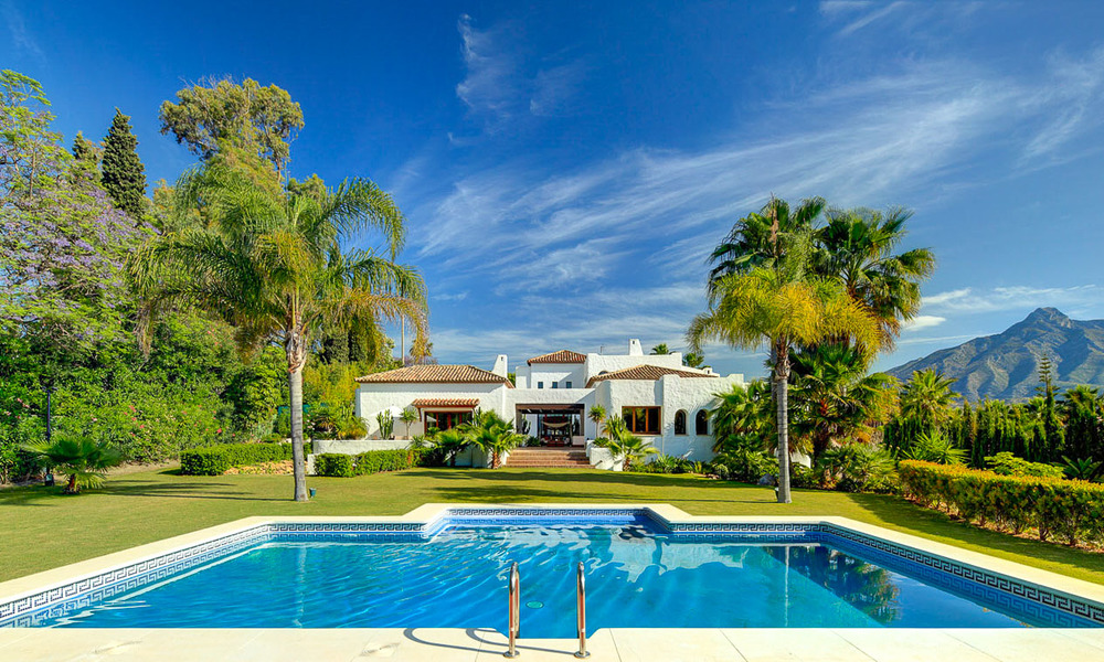Villa somptueuse de style méditerranéen à vendre - Nueva Andalucia, Marbella 7648