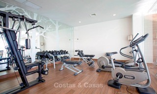 Penthouse spacieux, lumineux et moderne à vendre avec vue sur golf, montagnes et mer à Los Arrayanes Golf à Marbella - Benahavis 7737 