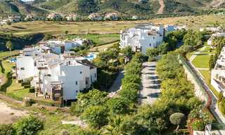 Penthouse spacieux, lumineux et moderne à vendre avec vue sur golf, montagnes et mer à Los Arrayanes Golf à Marbella - Benahavis 7815 