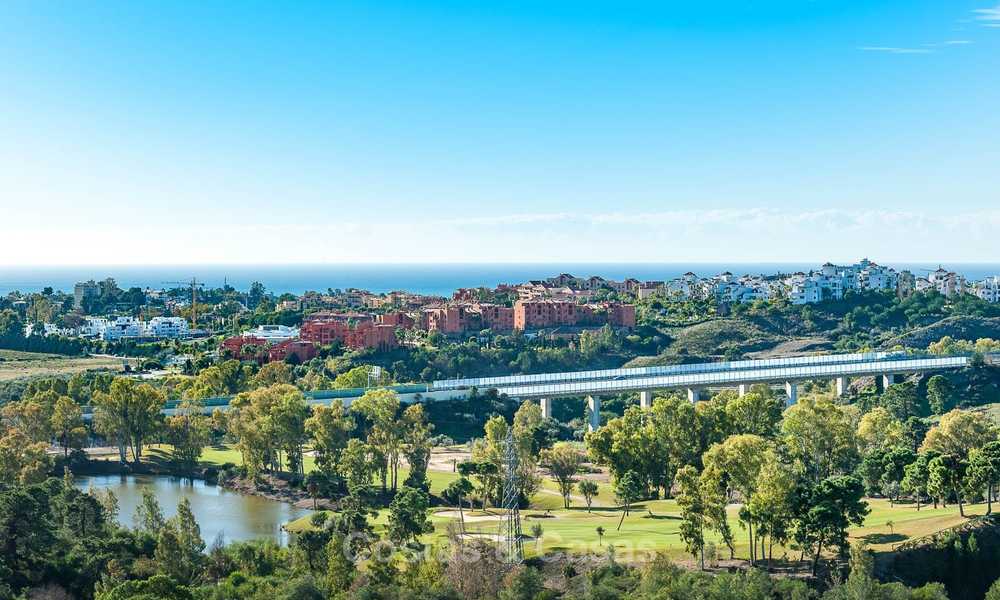 Penthouse spacieux, lumineux et moderne à vendre avec vue sur golf, montagnes et mer à Los Arrayanes Golf à Marbella - Benahavis 7818