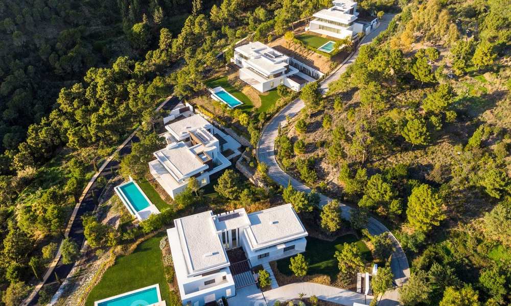 Nouvelles villas de luxe contemporaines à vendre, situé dans une urbanisation exclusive, vue mer à Benahavis - Marbella 21662