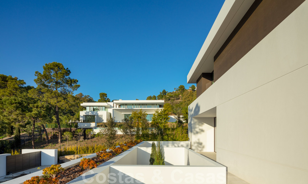Nouvelles villas de luxe contemporaines à vendre, situé dans une urbanisation exclusive, vue mer à Benahavis - Marbella 21668