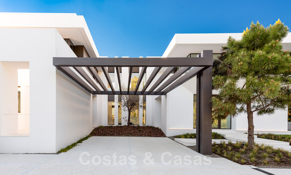 Nouvelles villas de luxe contemporaines à vendre, situé dans une urbanisation exclusive, vue mer à Benahavis - Marbella 37261