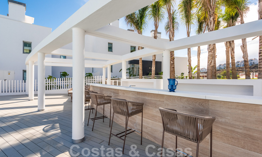 Nouveaux appartements de golf, modernes avec vue sur mer à vendre dans un complexe de luxe à La Cala, Mijas, Costa del Sol 39677