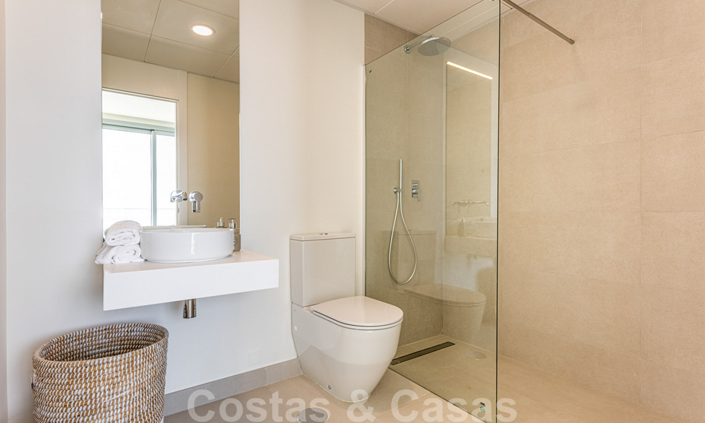 Nouveaux appartements de golf, modernes avec vue sur mer à vendre dans un complexe de luxe à La Cala, Mijas, Costa del Sol 39685