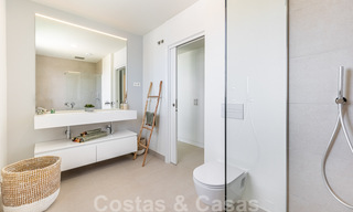 Nouveaux appartements de golf, modernes avec vue sur mer à vendre dans un complexe de luxe à La Cala, Mijas, Costa del Sol 39687 