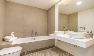 Nouveaux appartements de golf, modernes avec vue sur mer à vendre dans un complexe de luxe à La Cala, Mijas, Costa del Sol 39688 