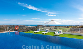 Nouveaux appartements de golf, modernes avec vue sur mer à vendre dans un complexe de luxe à La Cala, Mijas, Costa del Sol 39704 
