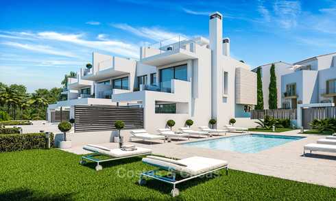 Maisons de ville contemporaines attrayantes à vendre, côté plage - Estepona, Costa del Sol 7790